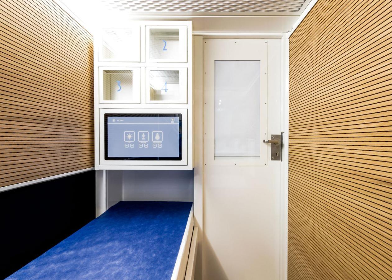 Resting Pods - Zzzleepandgotrn Torino Airport Hotel Caselle Torinese Exterior photo